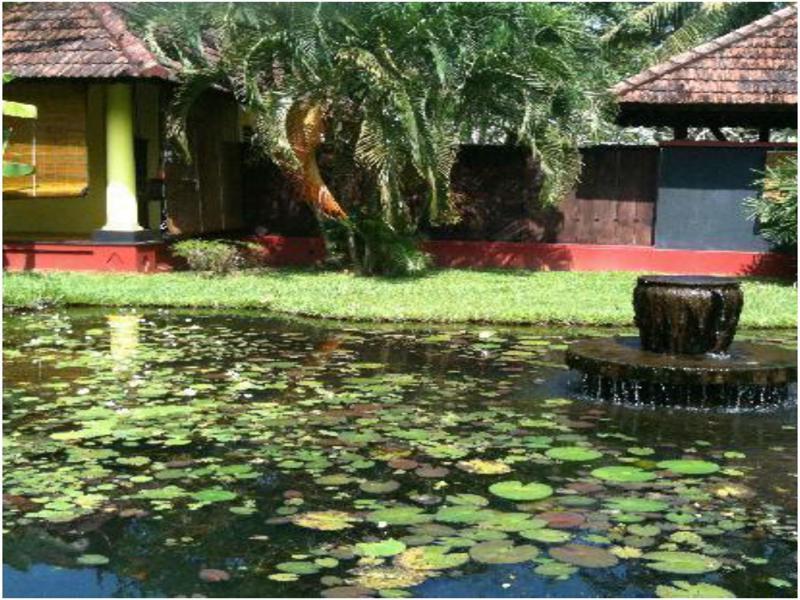 Taj Kumarakom Resort And Spa Kerala Esterno foto